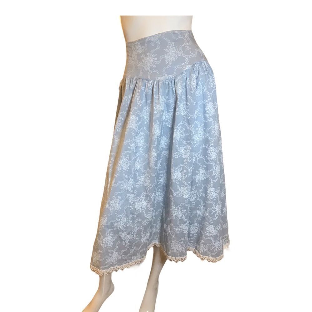 Vintage Prairie Exaggerated Ruffle Floral Lace Skirt Small Blue